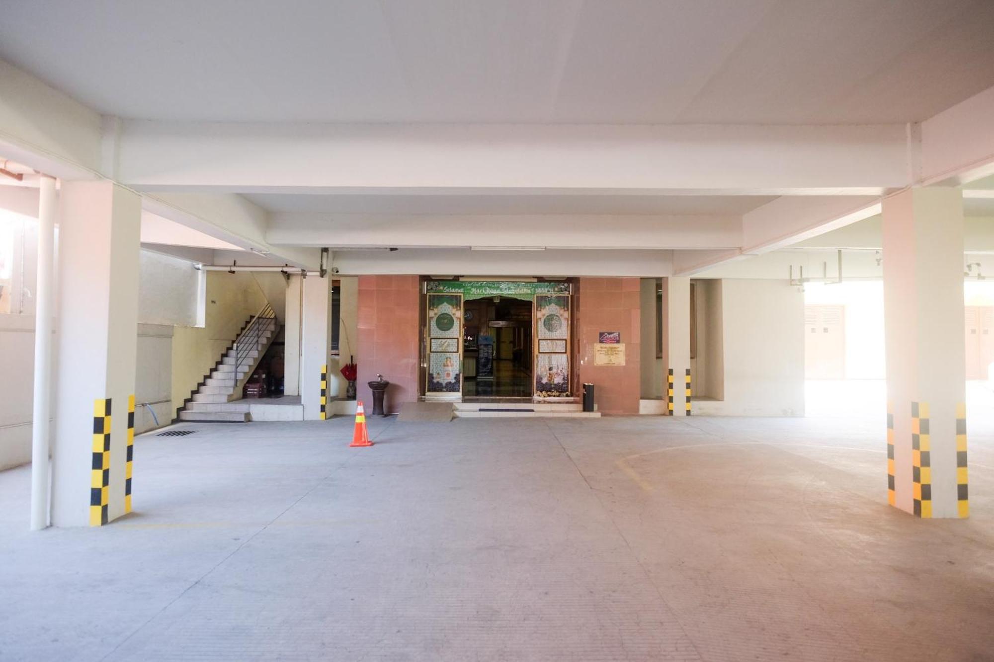 Urbanview Hotel Dedy Jaya Brebes Dış mekan fotoğraf