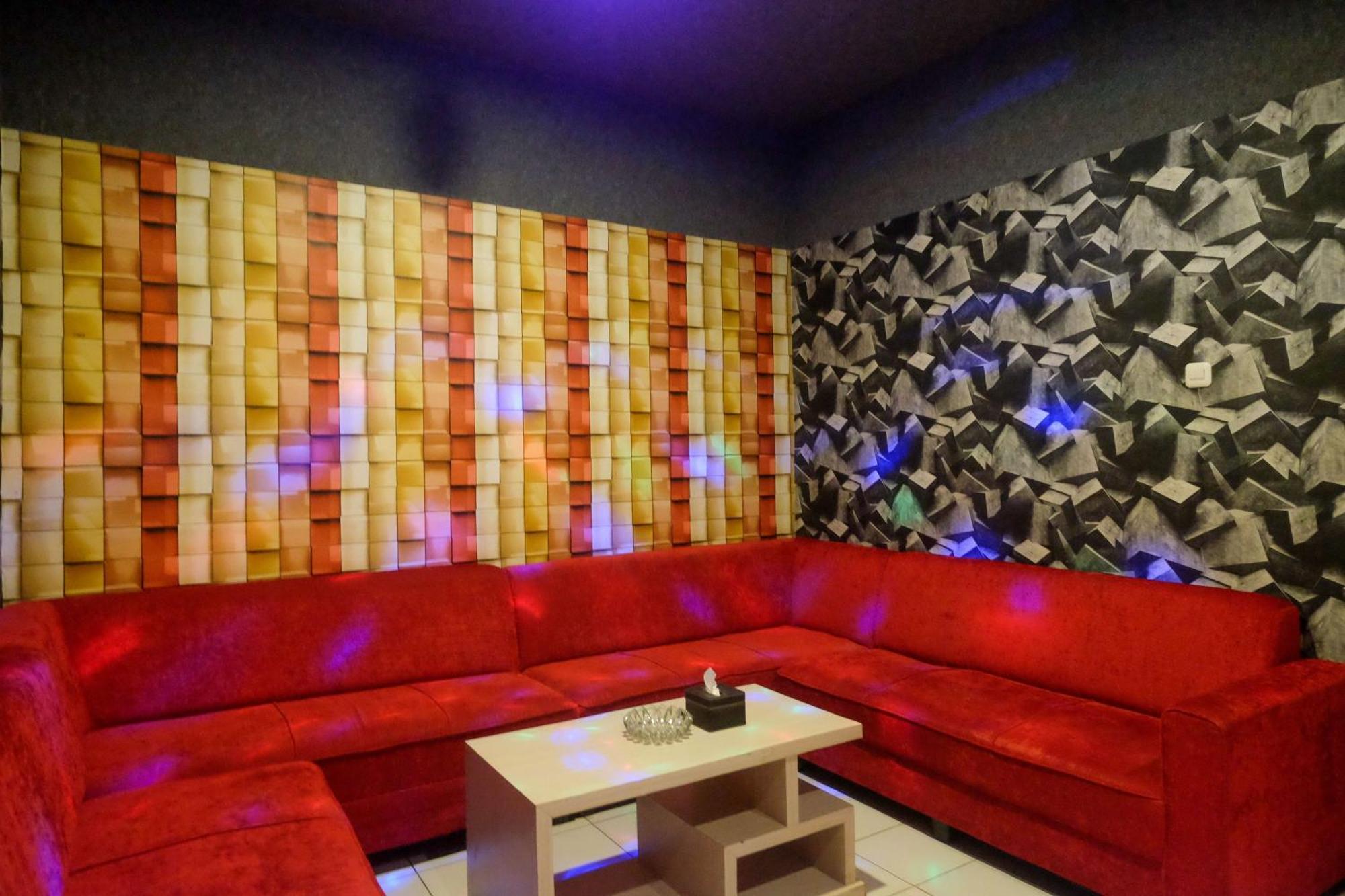 Urbanview Hotel Dedy Jaya Brebes Dış mekan fotoğraf