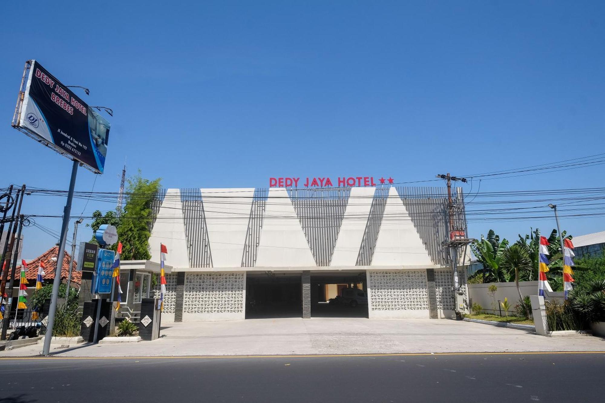 Urbanview Hotel Dedy Jaya Brebes Dış mekan fotoğraf