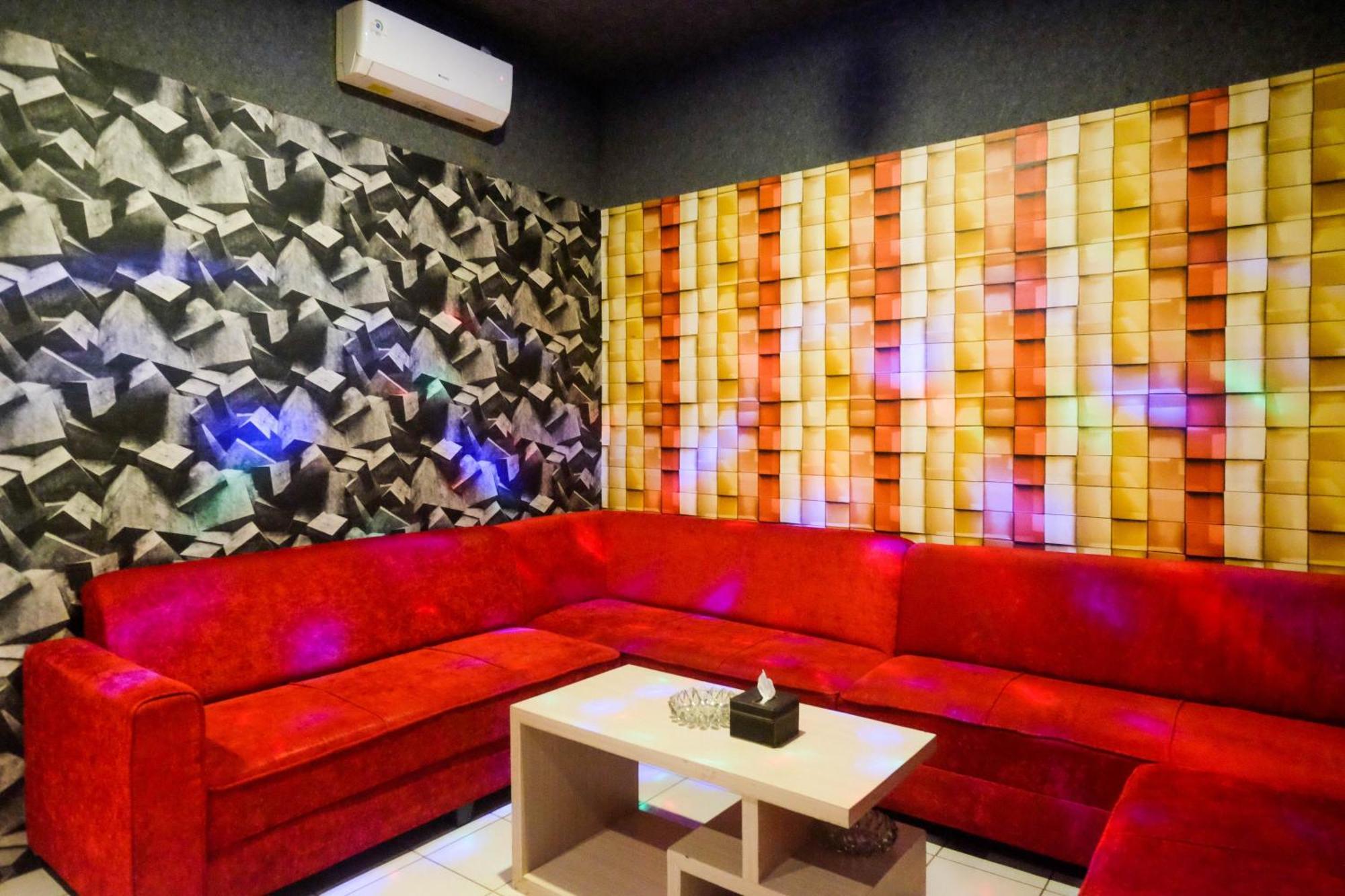 Urbanview Hotel Dedy Jaya Brebes Dış mekan fotoğraf
